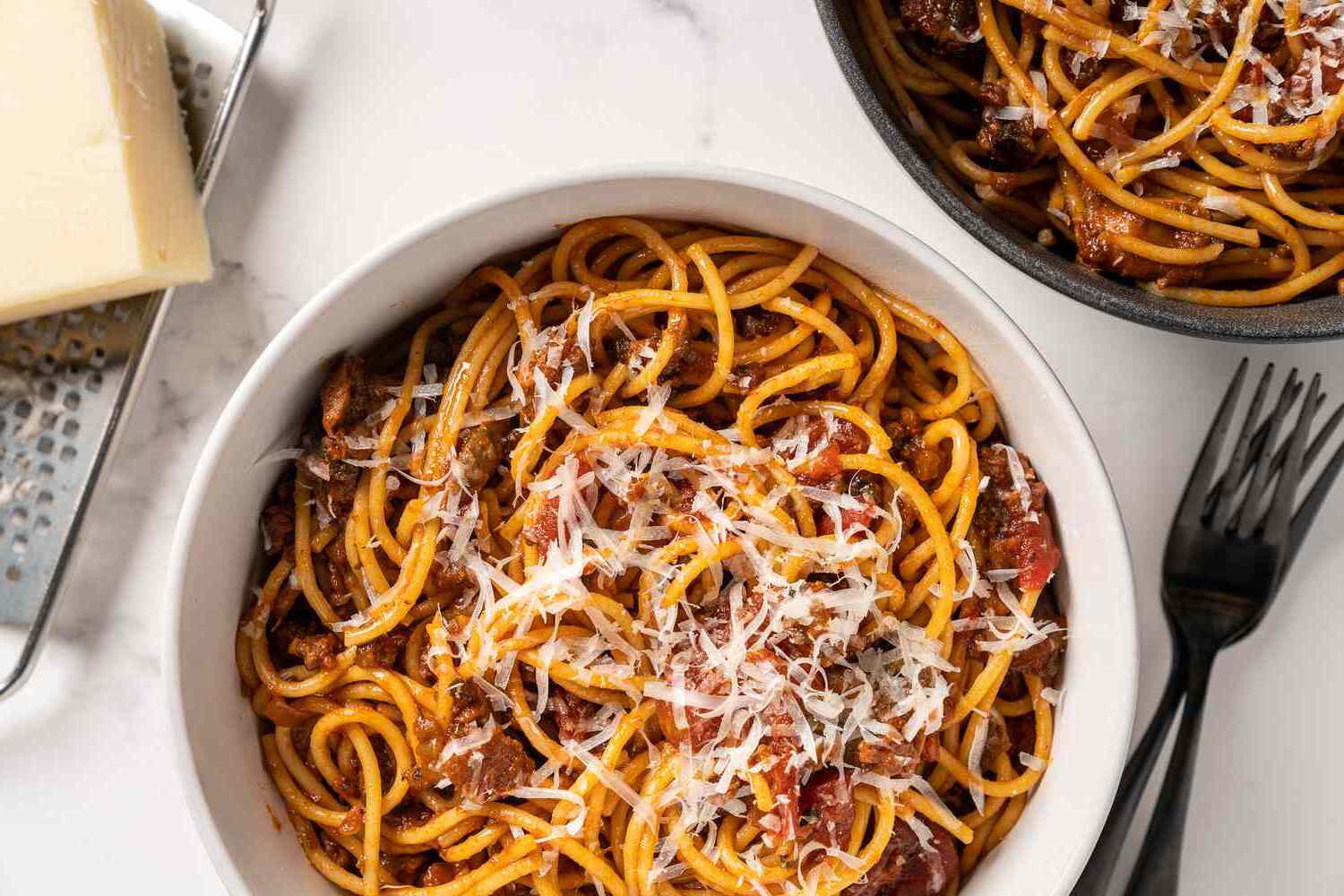 How to make Spaghetti Bolognese in the Ninja Foodi pressure cooker
