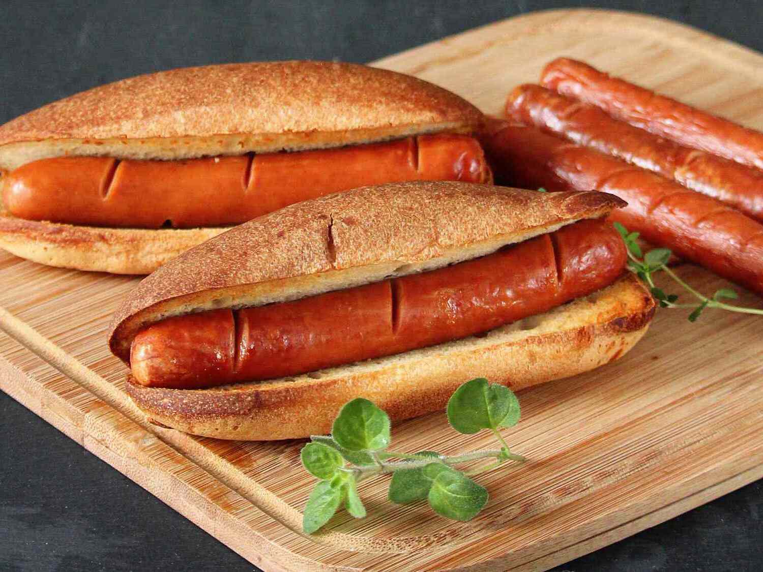 Char-Broiled Hot Dogs in the Ninja Foodi Recipe