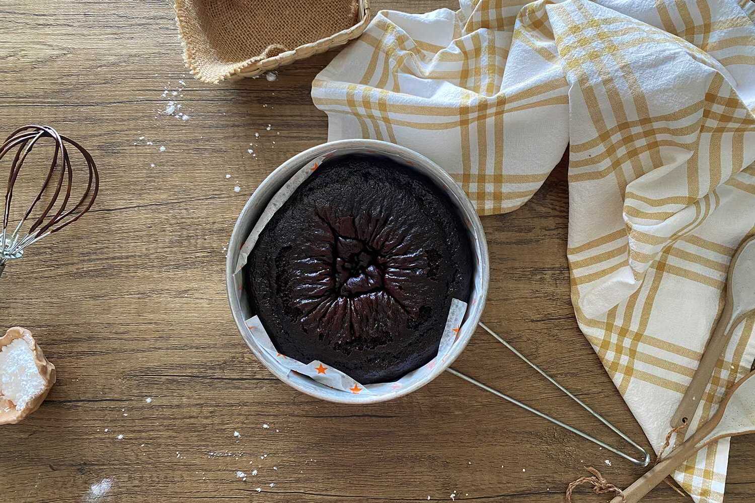 How to Make a Box Cake in the Pressure Cooker