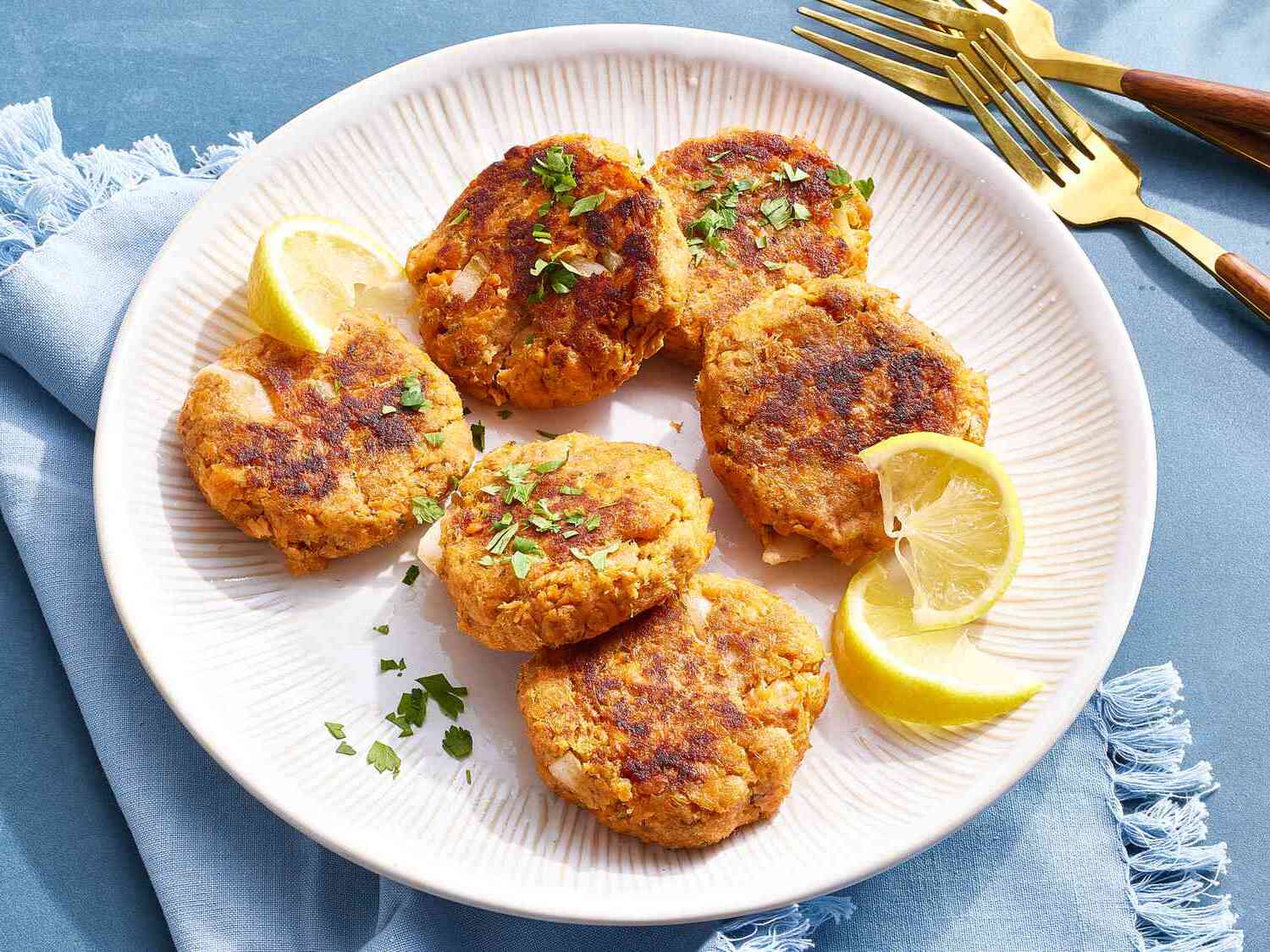 How to Make Instant Pot Salmon Cakes