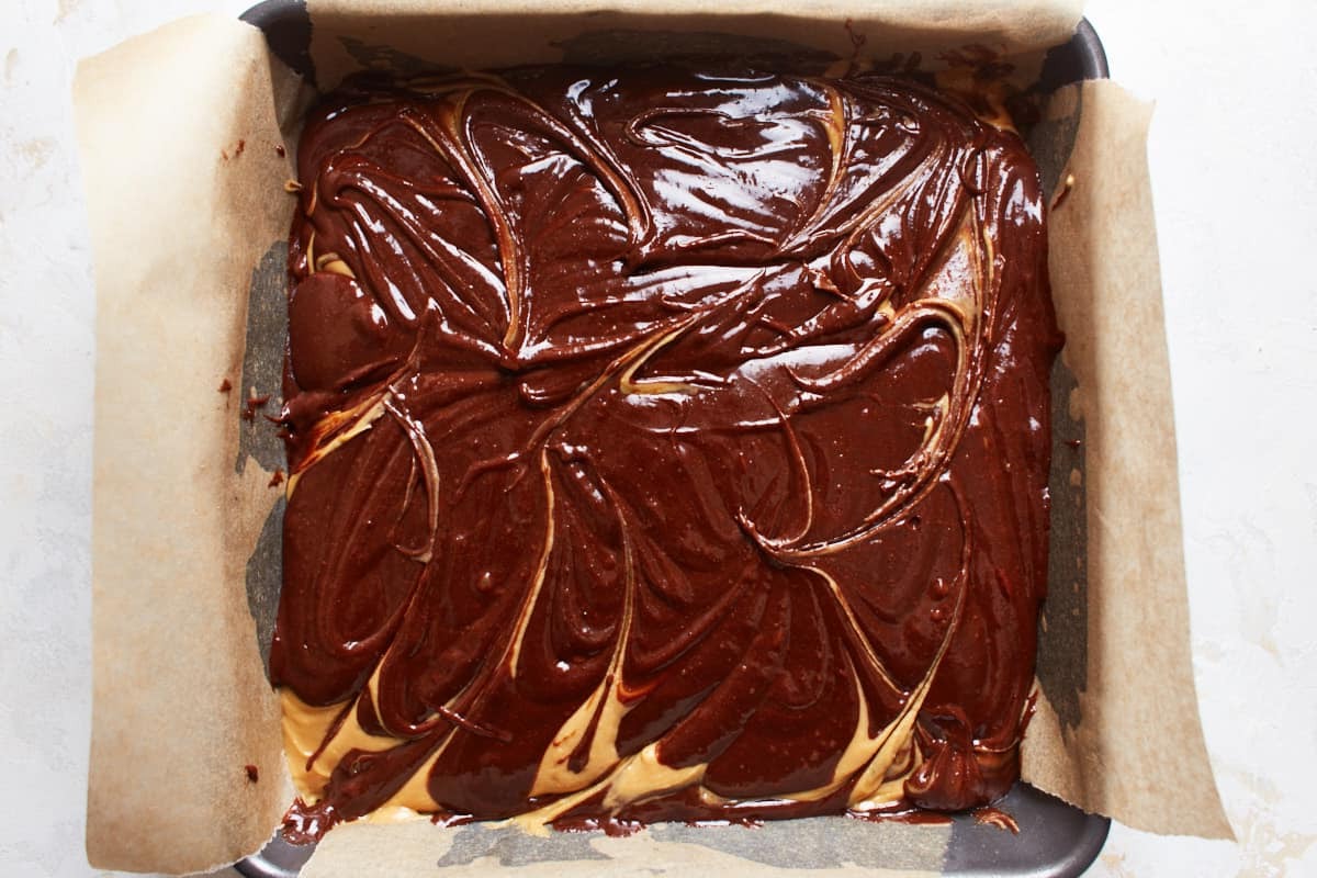 How to Make Peanut Butter Brownies in the Air Fryer