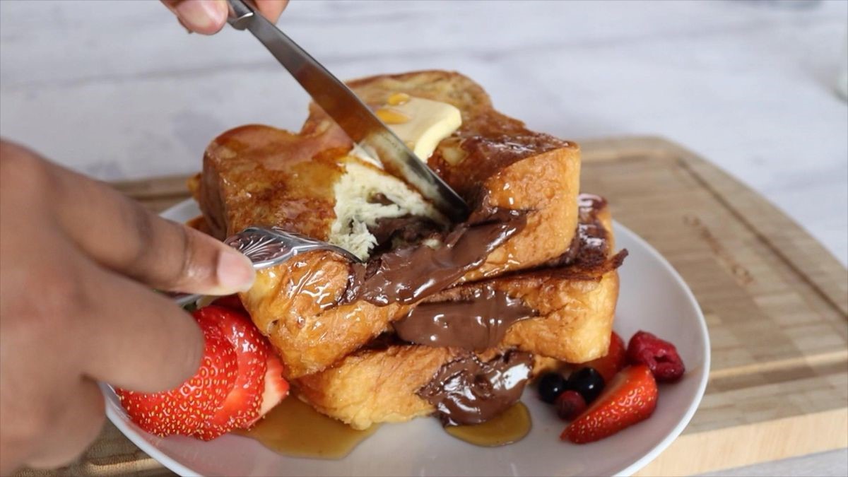 Indulge in Irresistible Nutella Recipes with Our Stuffed French Toast Recipe!