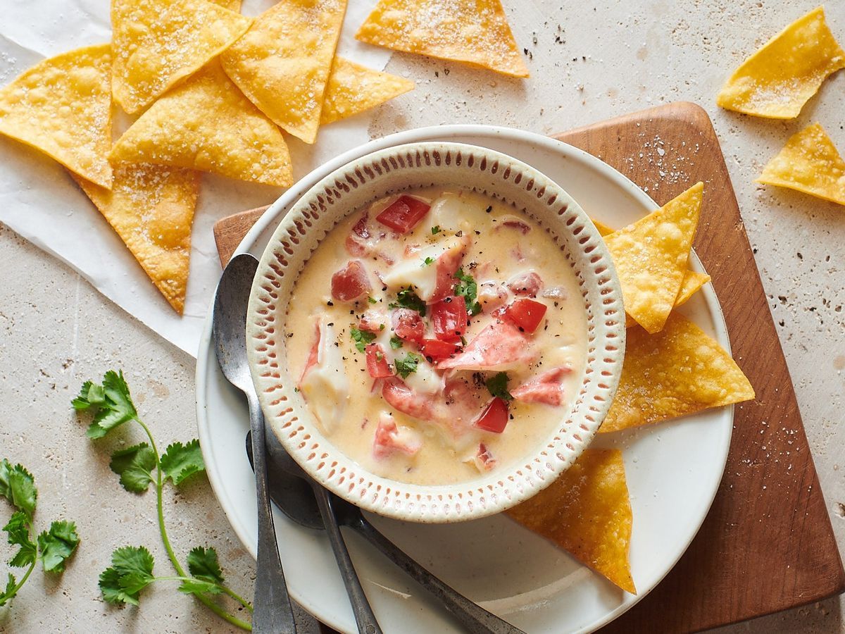 Instant Pot Queso Dip Recipe: Cheesy Delight