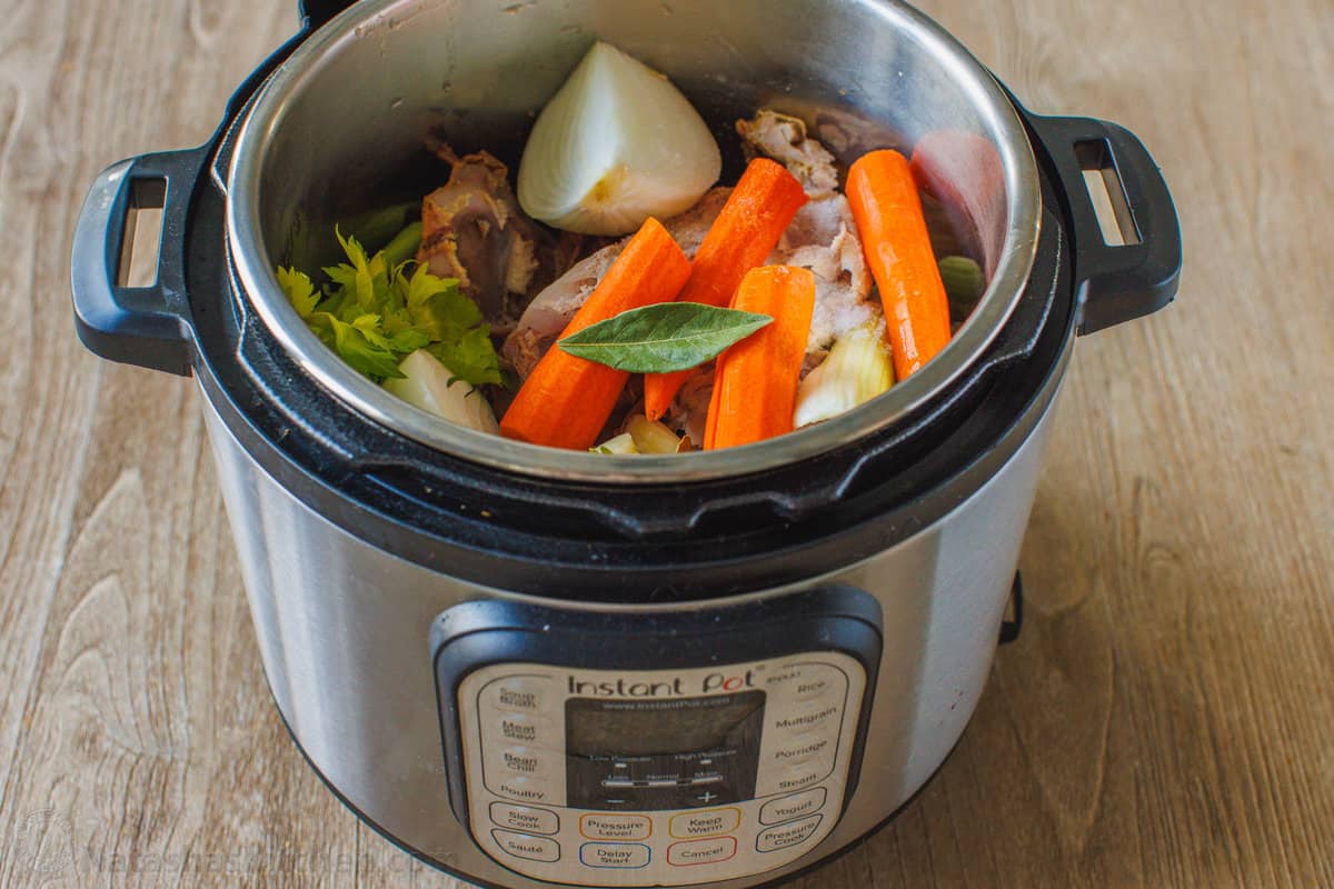Instant Pot Turkey Broth Recipe: Simple Steps