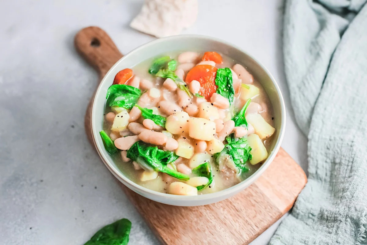 Instant Pot White Bean Soup Recipe
