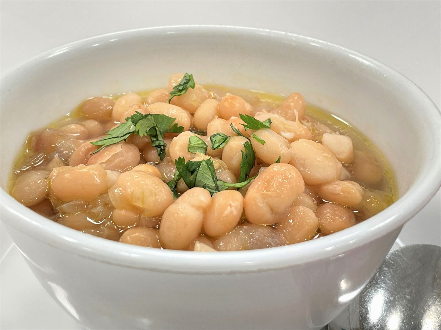 Instant Pot White Beans Recipe: Simple & Tasty