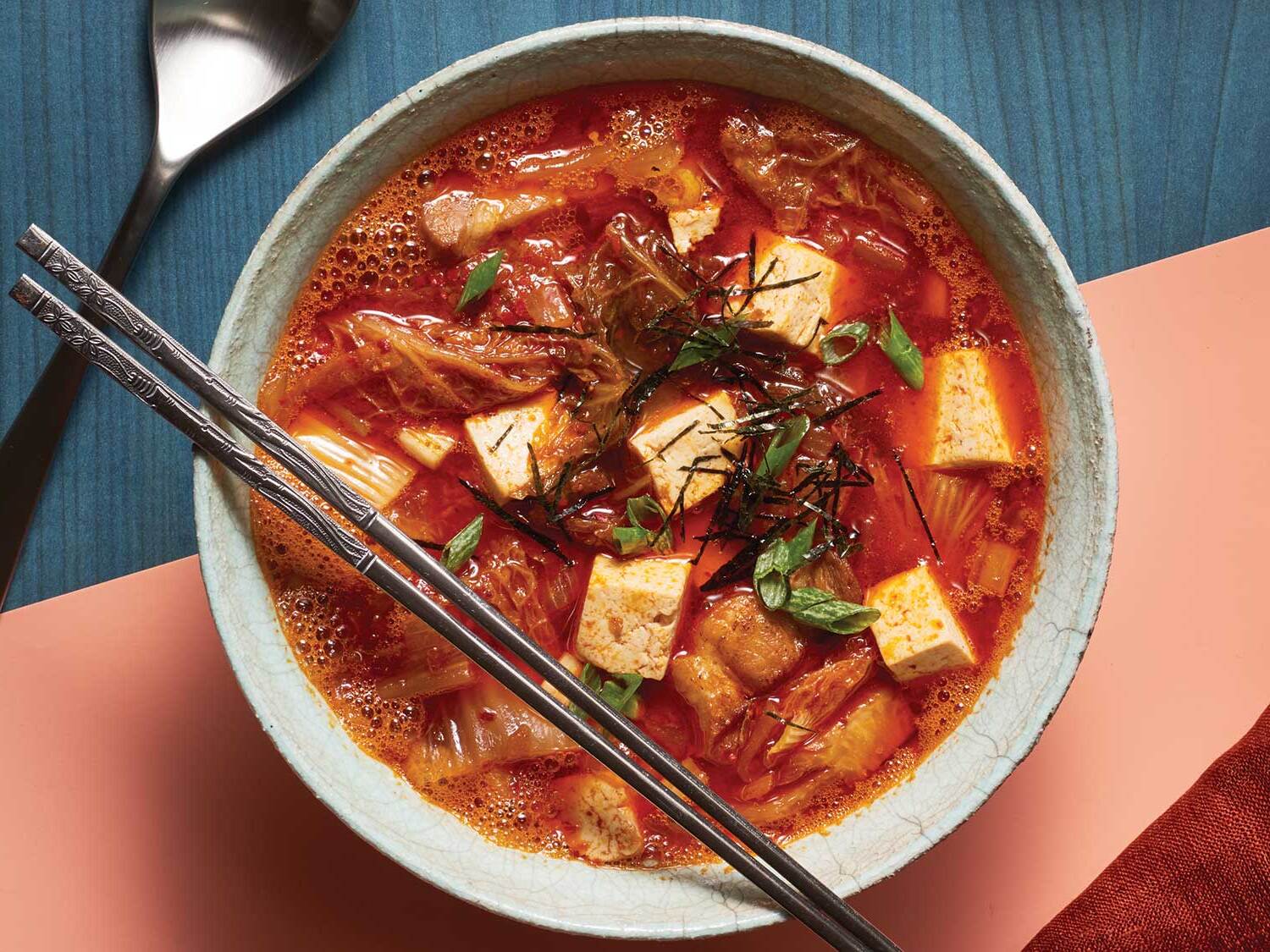 kimchi-jjigae-ramen-stew-recipe