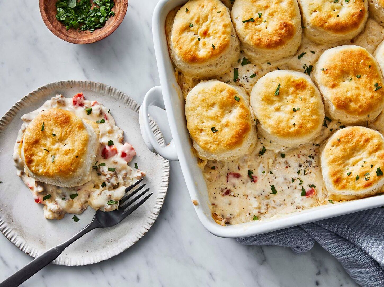 Biscuits and Gravy Casserole Recipe