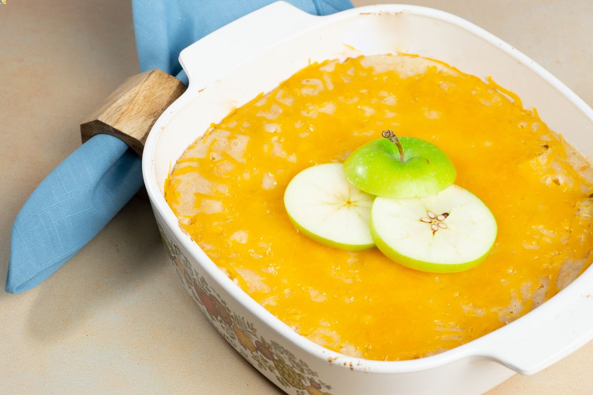 Cheesy Apple Casserole Recipe