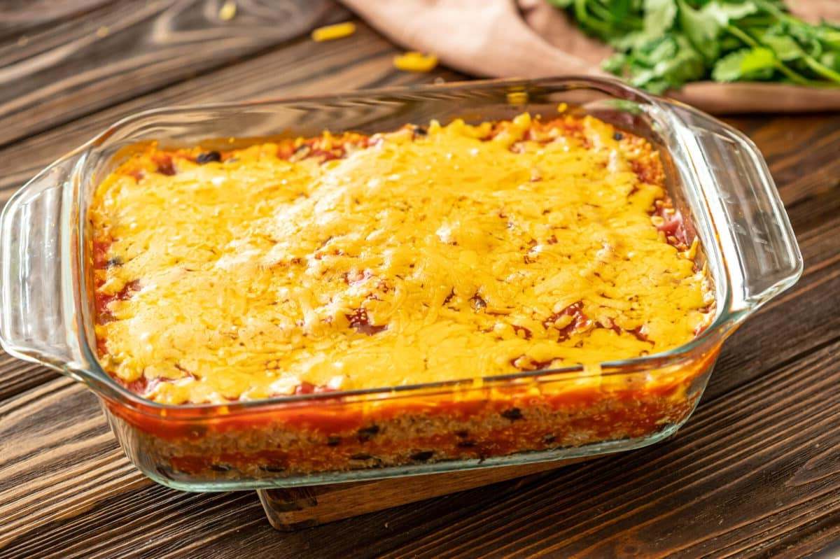 cheesy-black-bean-quinoa-casserole-recipe