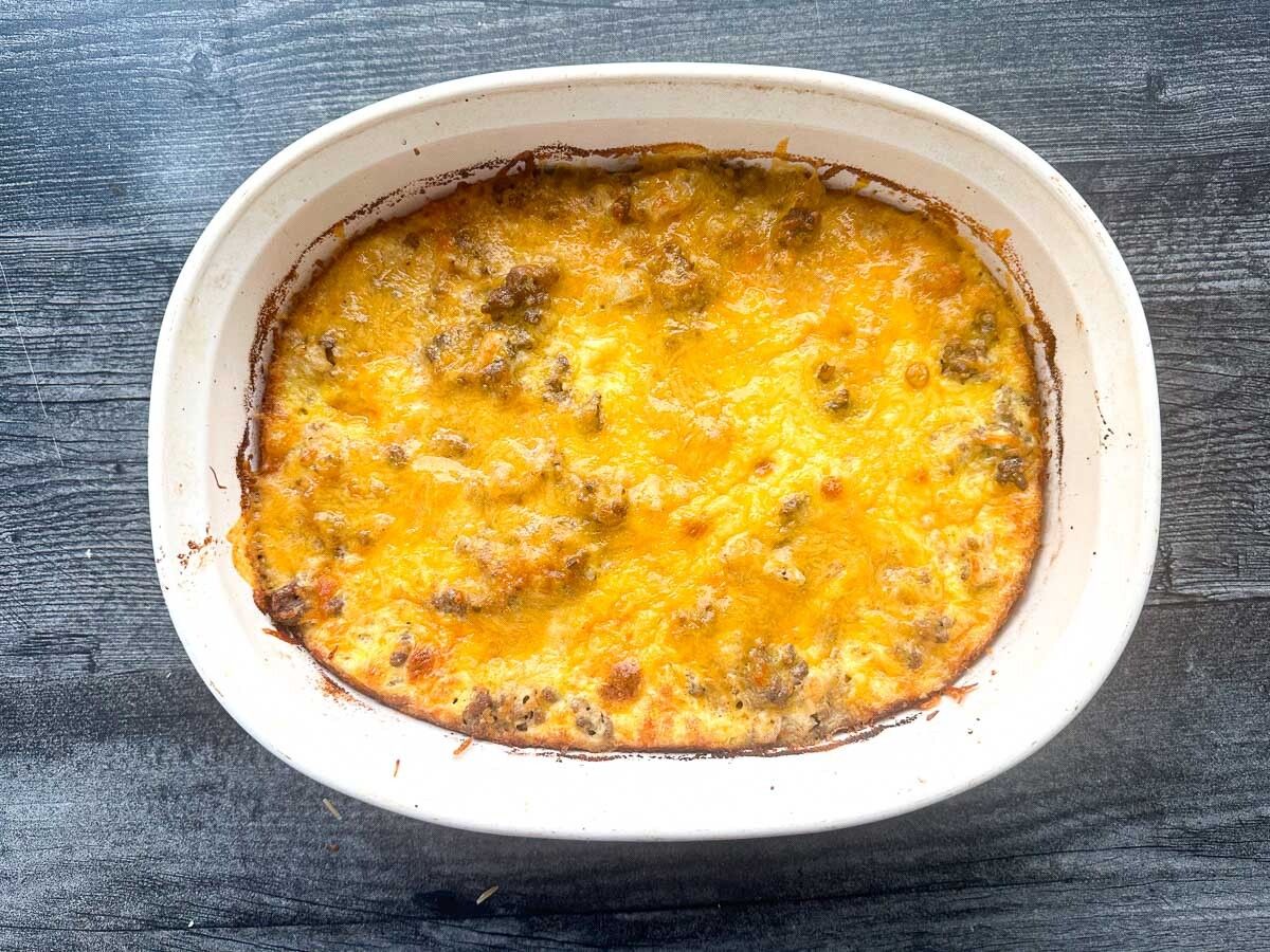 Cheesy Ground Beef and Cauliflower Casserole Recipe