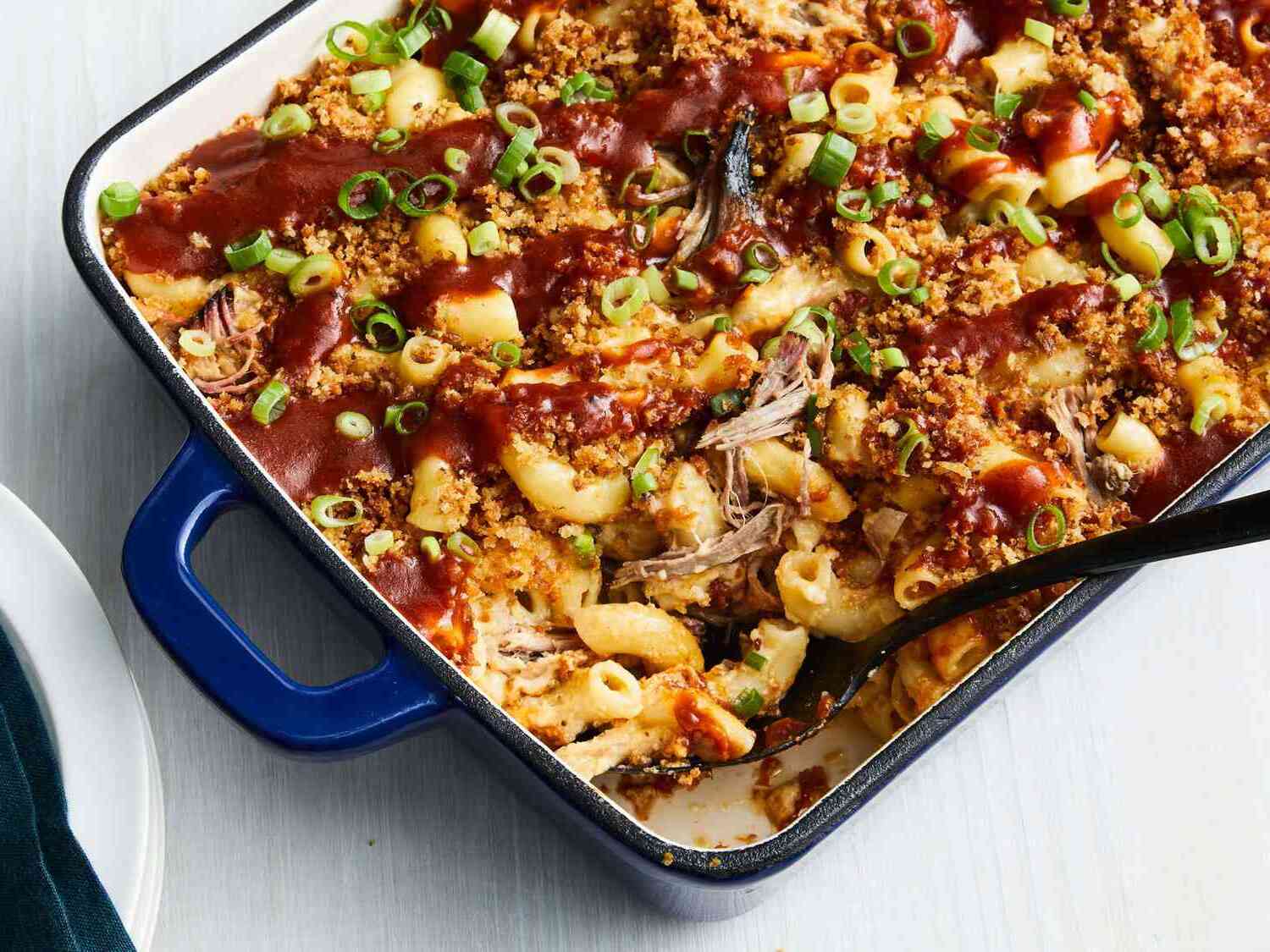 Pulled Pork Mac and Cheese Casserole Recipe