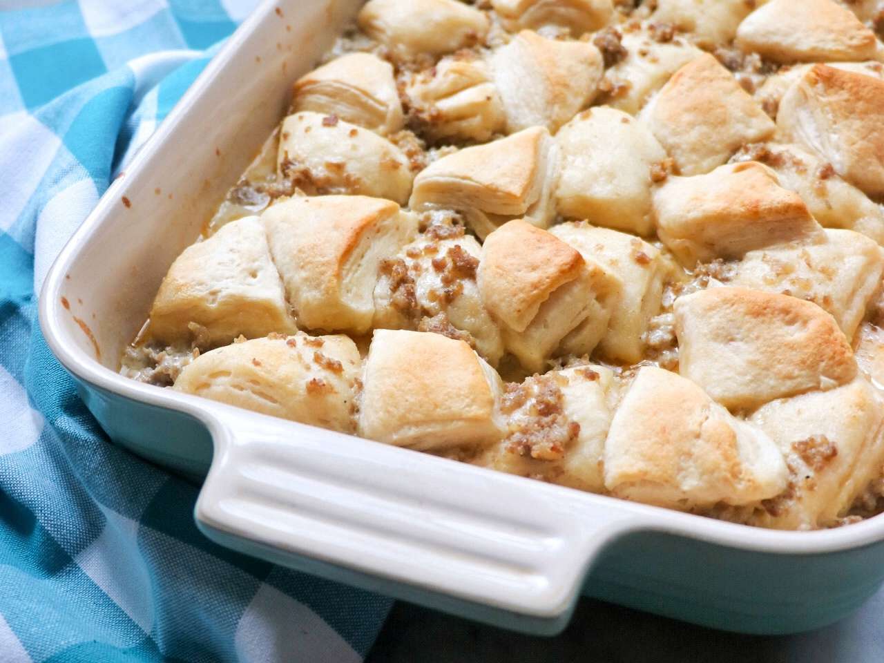 Sausage Gravy Casserole Recipe