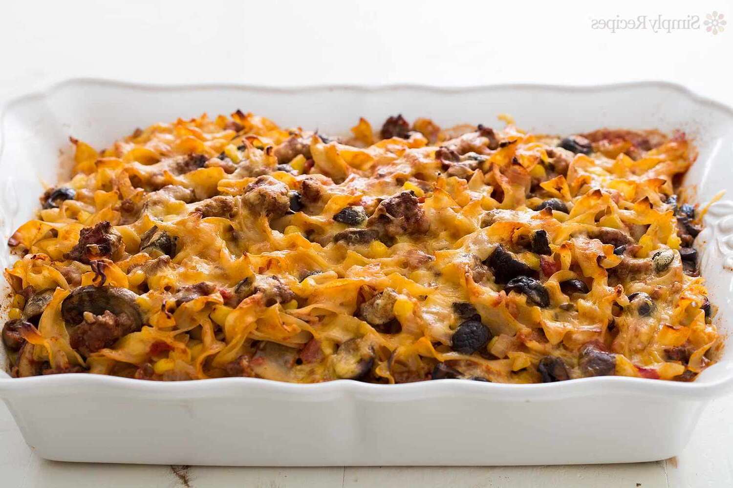 Beef and Egg Noodles Casserole Recipe