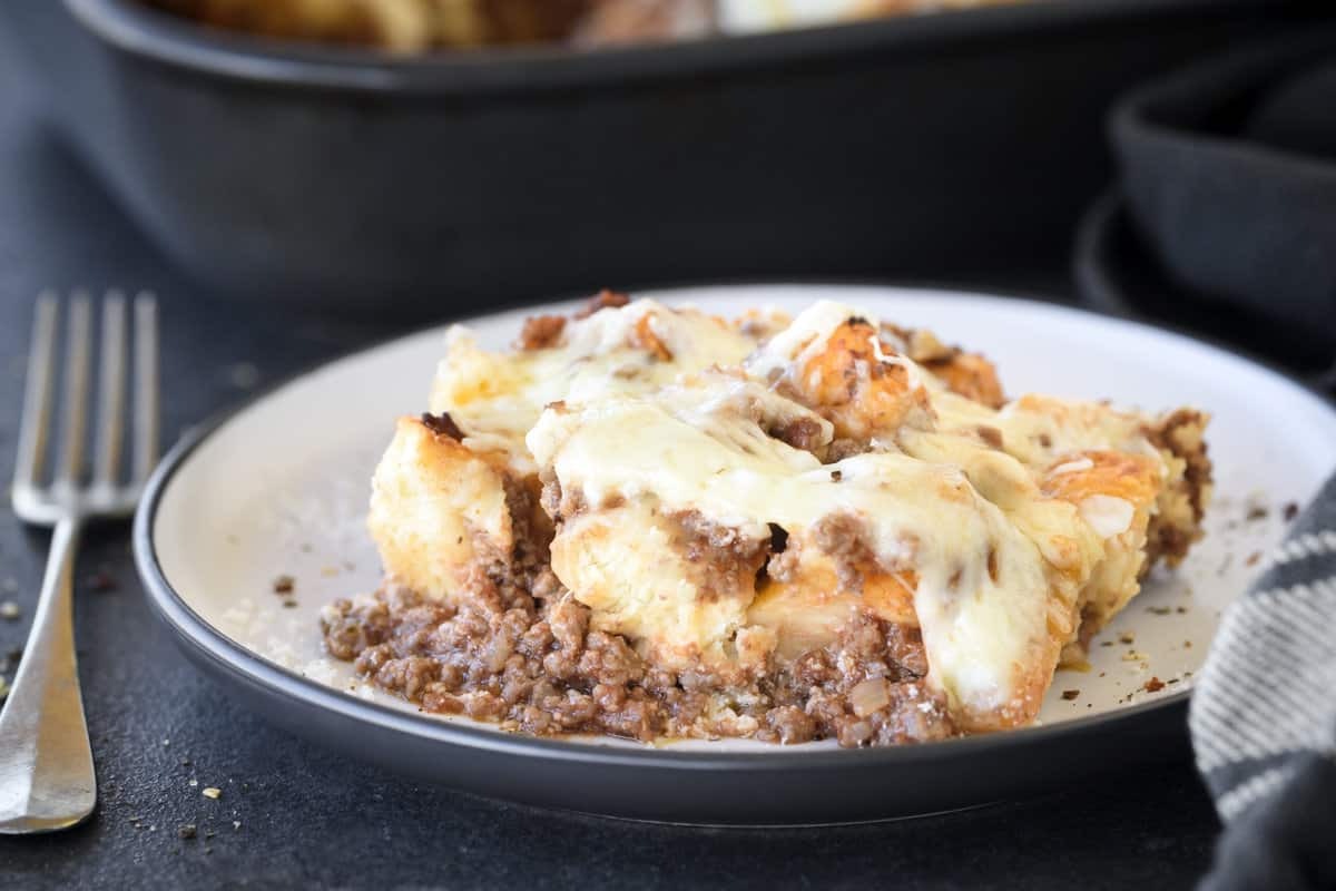 beef-stroganoff-bubble-up-casserole-recipe