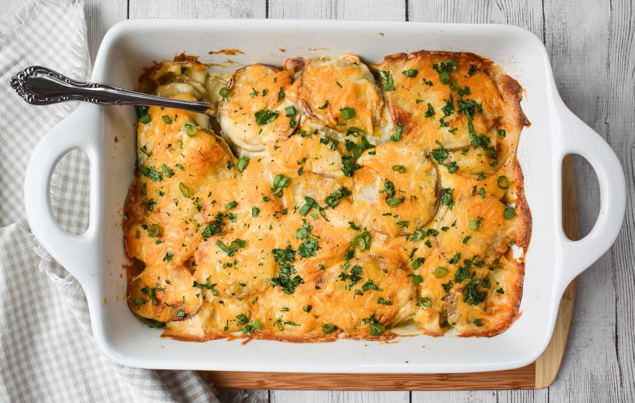 Gluten Free Cheesy Potatoes Casserole Recipe