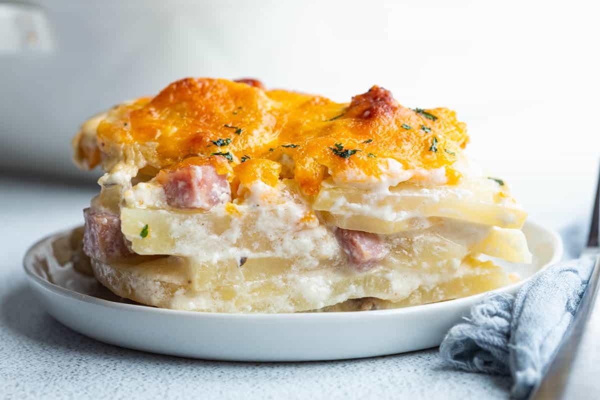 Scalloped Potatoes and Ham Casserole Recipe