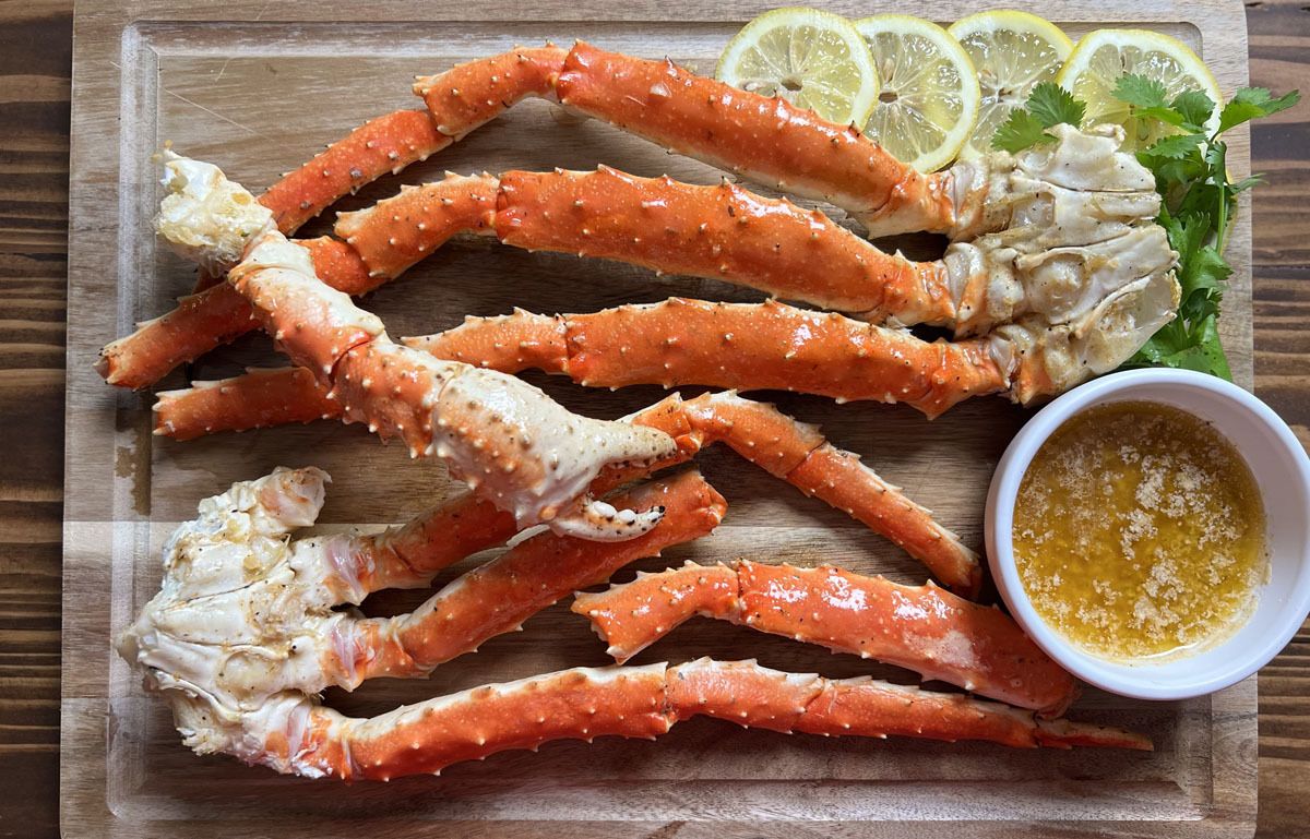 Crab Legs with Garlic Butter Sauce Recipe