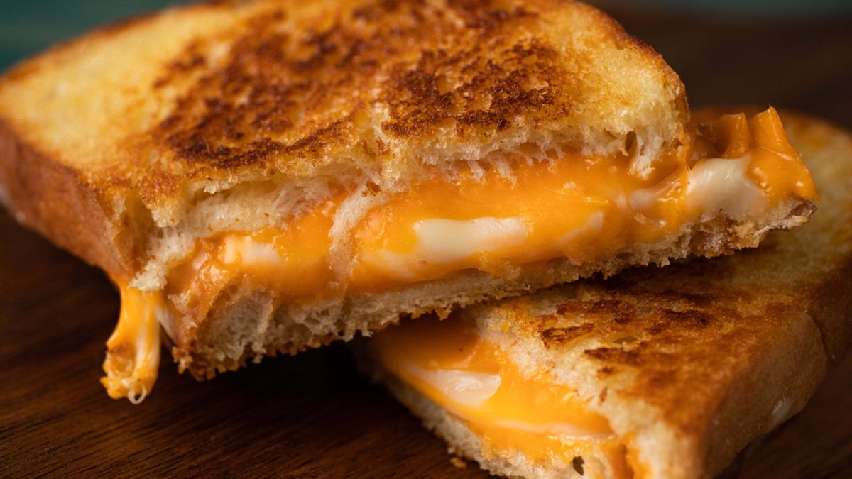 Inside Out Grilled Cheese Sandwich Recipe
